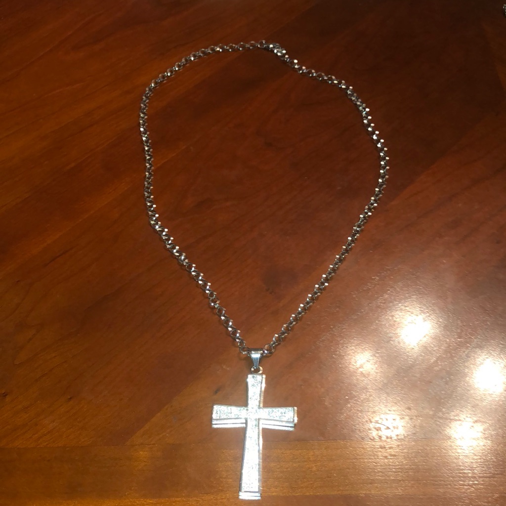 Nwot Stainless Steel Cross Necklace Chains Is 28Long And Cross Is 3 Inches 80$